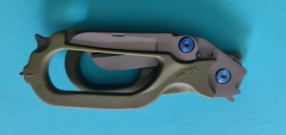 ML007 Outdoor multifunctional scissors