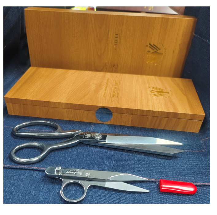 ES-9,ES-10 Stainless steel scissors